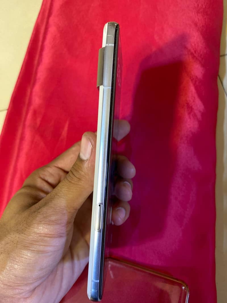Google Pixel 7 Pro 6