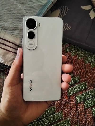 Vivo Y400