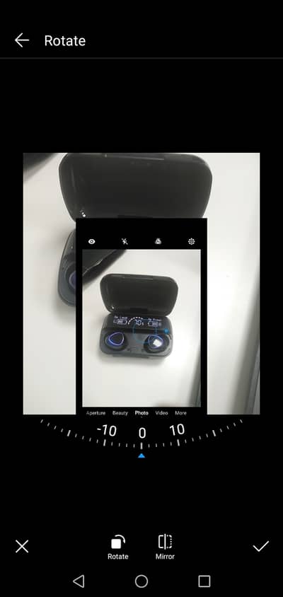  Bluetooth Earphones – Clean, fully functional, and in good conditio