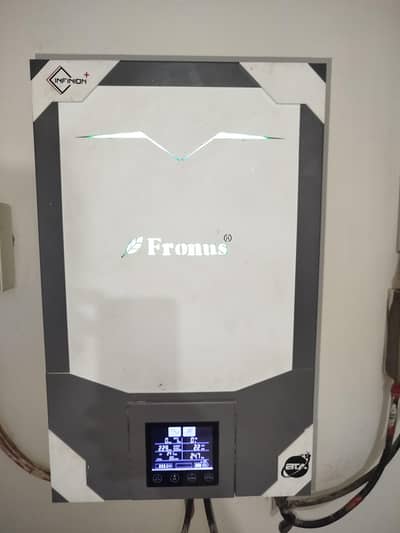 Fronus 4.2 KWA solar inverter