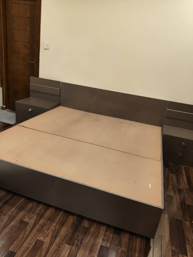 bed with side table 0