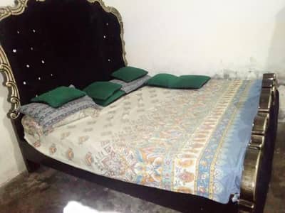 Double Big king size bed