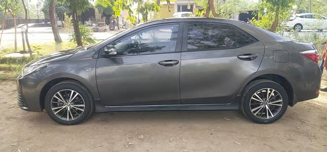 Toyota Corolla Altis 2020