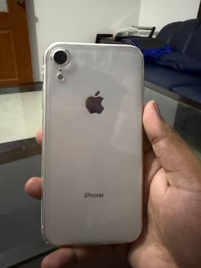 Apple iPhone XR