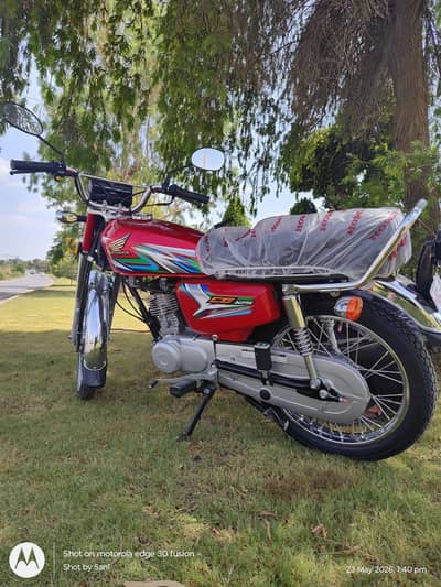 CG125 2023 model sirf 1100 chala ha