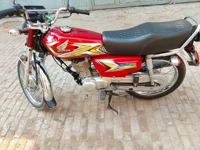 Honda CG 125 | Model 2025 | 3250 KM Use Only Honda 125 Bike