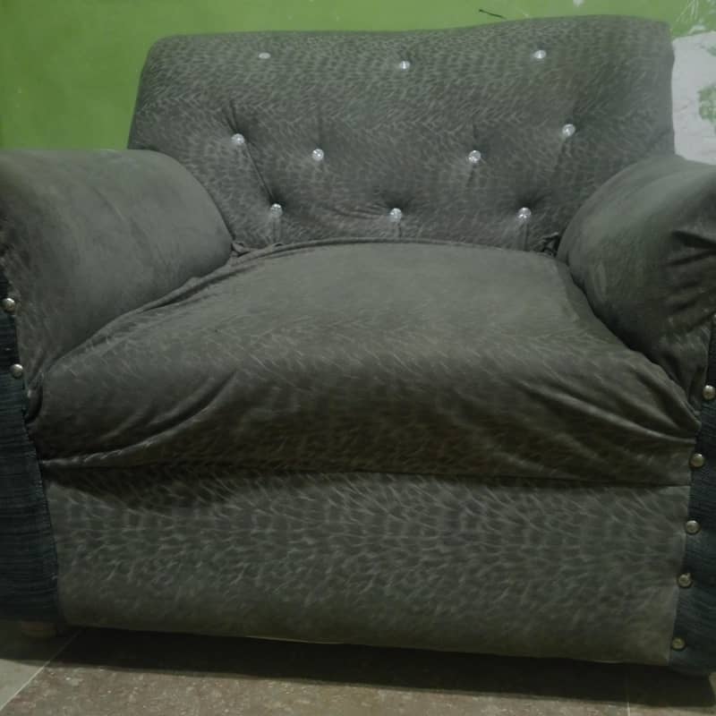 2 seater sofas sell 2