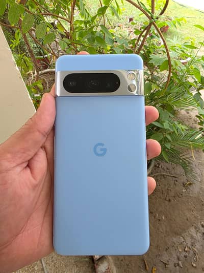 Google Pixel 8 Pro