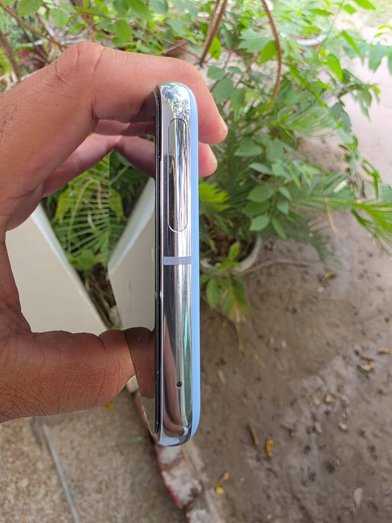 Google Pixel 8 Pro 4