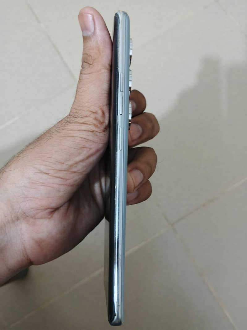 Tecno CAMON 40 Pro 0