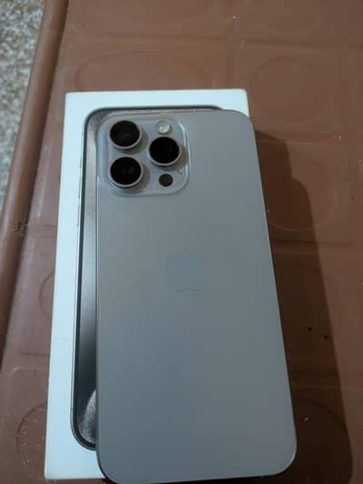 Apple iPhone 15 Pro Max