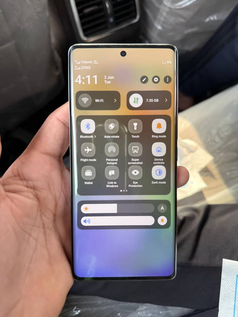 Vivo V30 e 5