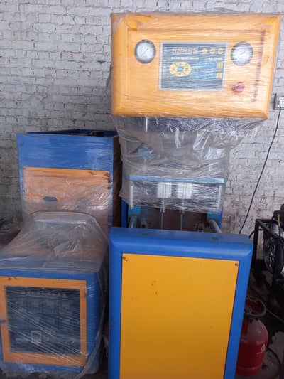 Blow PET Plastic Bottle Machine – 2019 Model, Zero Meter