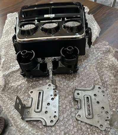 Genuine Yaris Audio system with remote and Frame. side mirror kit