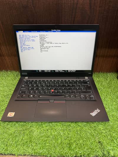 Lenovo Thinkpad T480s (i7 8th Gen) (8/256)