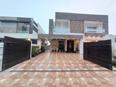 Stunning 1 Kanal House with Modern Elevation