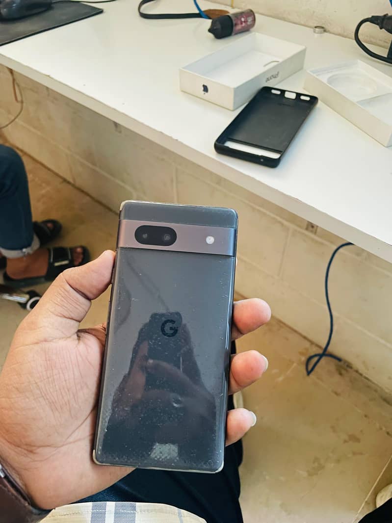 Google Pixel 7a 3