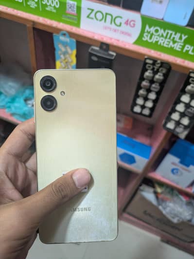 Samsung Mobile A06 In good condition.