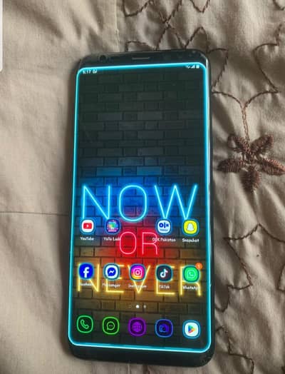 Samsung Mobile S8 Plus