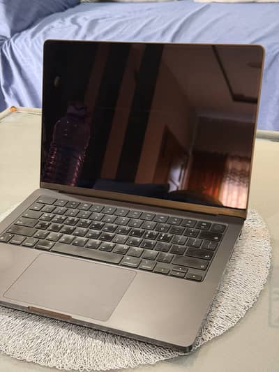 MacBook Pro Apple M3 Pro