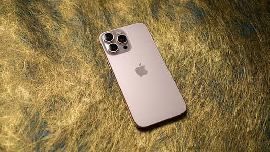 Apple iPhone 16 Pro Max