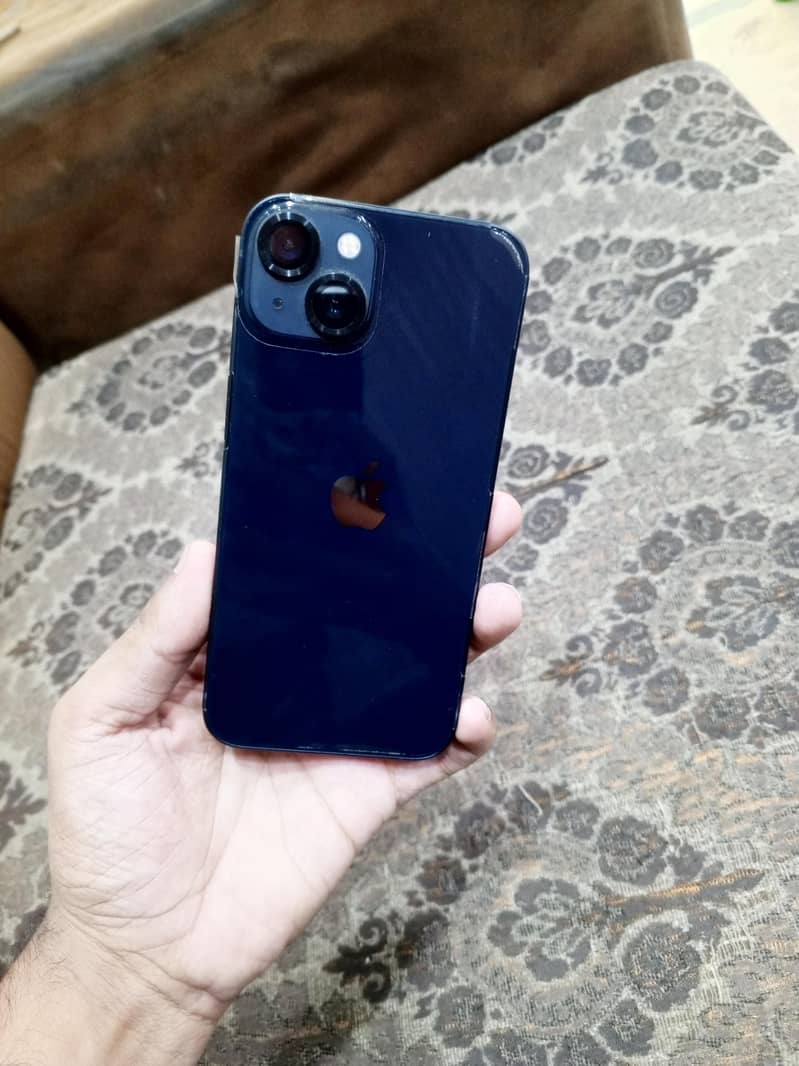 Apple iPhone 13 3