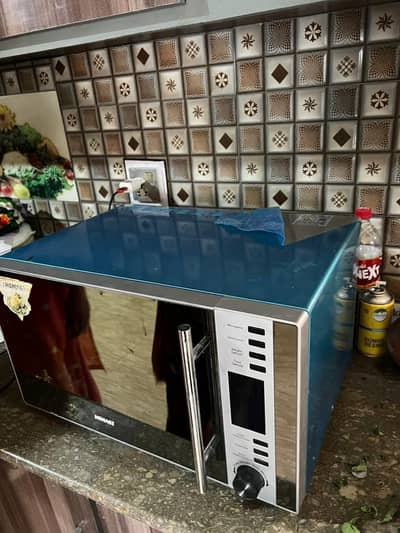 Homage Microwave Oven 10/10