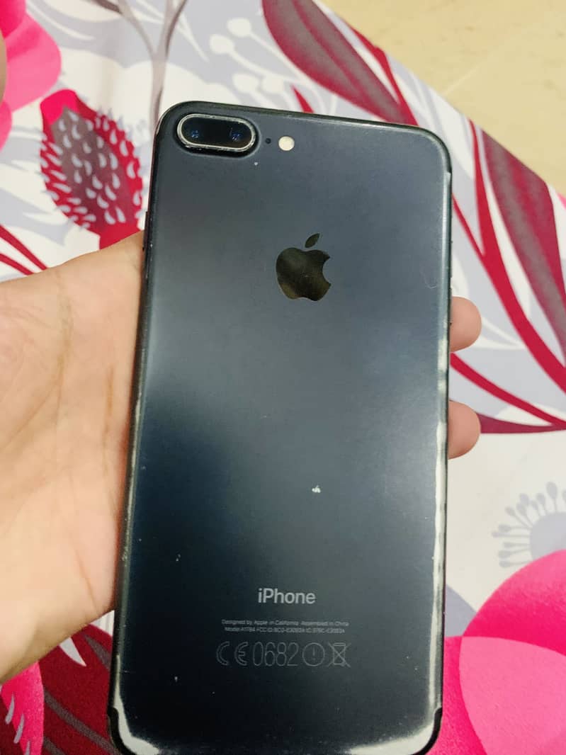 Apple iPhone 7 Plus 7