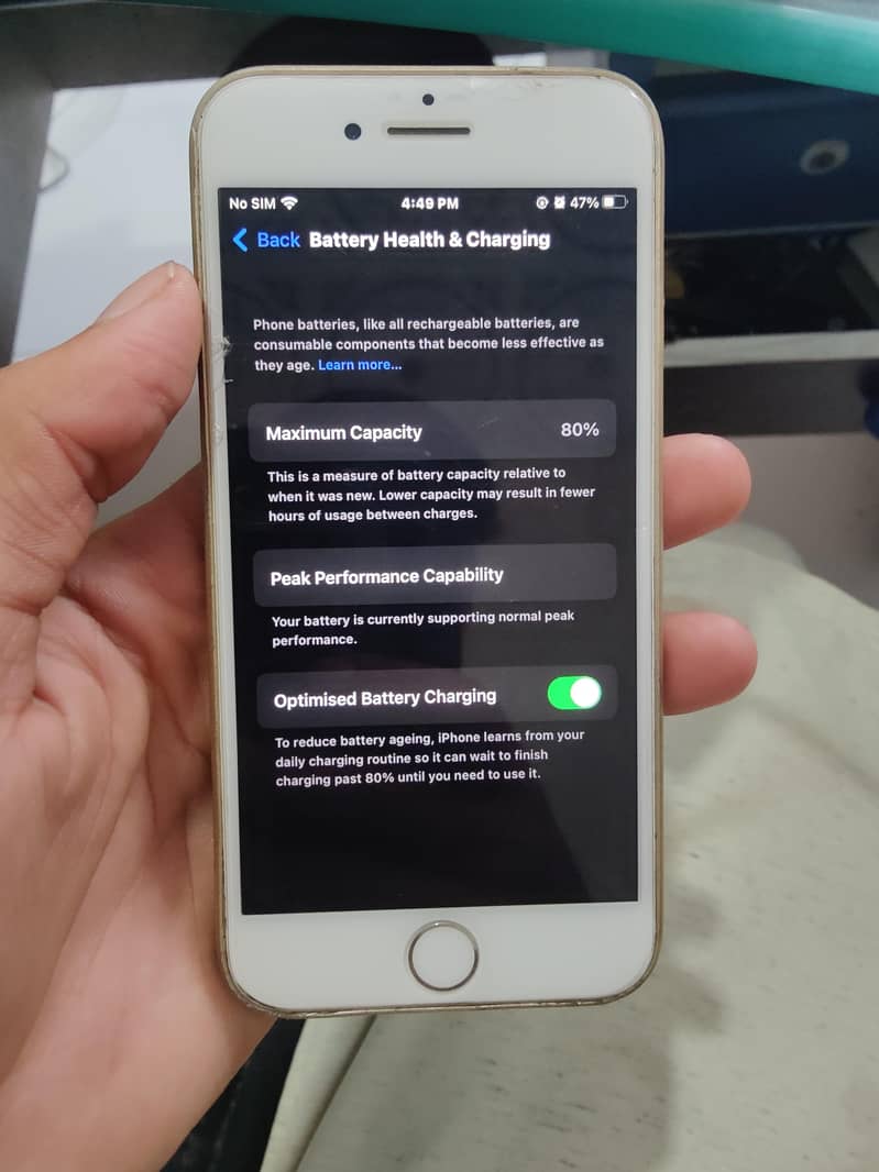 Apple iPhone 8 4