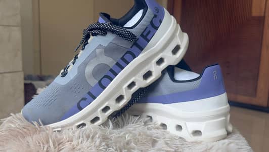Qc shoes original ( uk )  cloudmonster Lumos