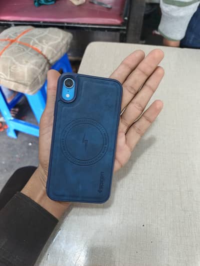 Apple iPhone XR