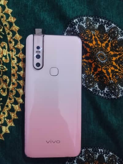 Vivo V15 8/256