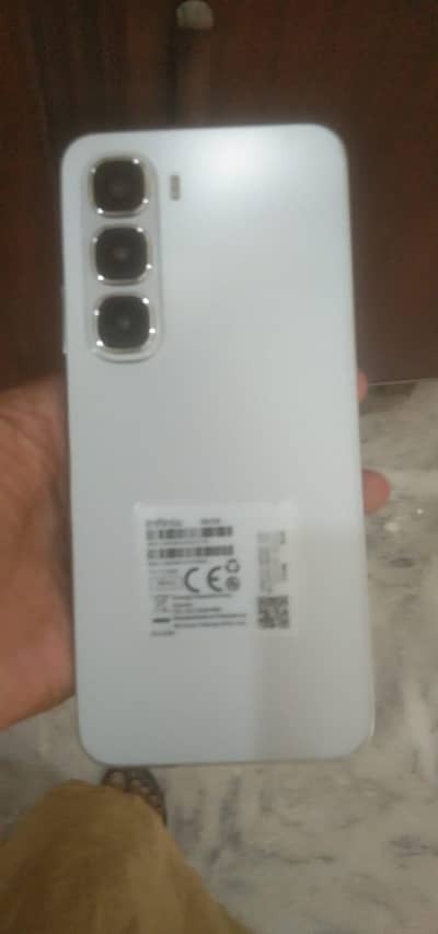 Infinix Hot60i 8/256