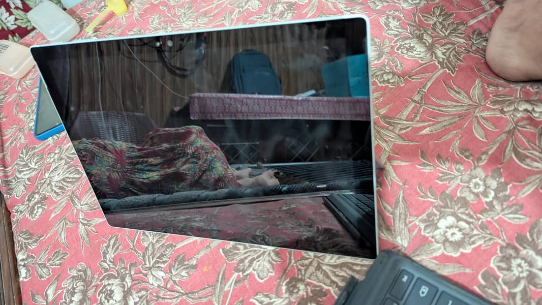 Microsoft Surface Pro 4 2
