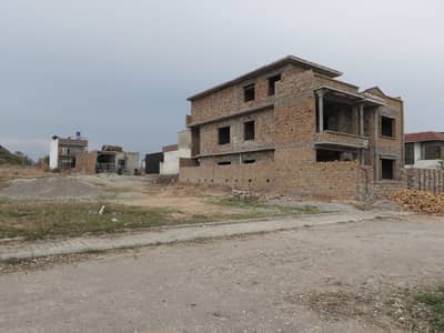 11.36 Marla (40x71) Plot For Sale In Al-Haram City