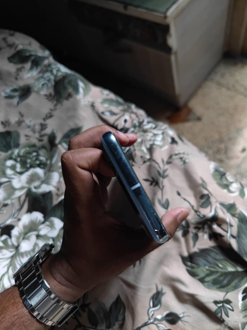 Google Pixel 8 Pro 3