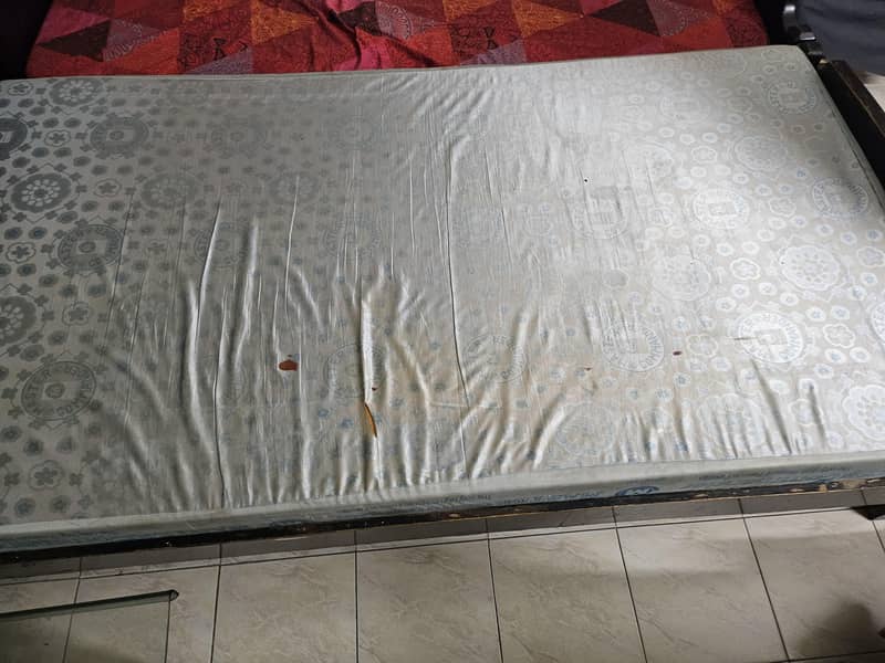 single bed 2
