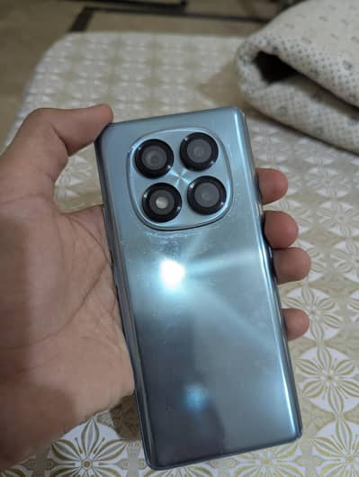 Xiaomi Redmi Note 14 Pro
