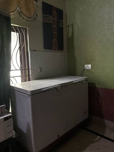 Dawlance Deep Freezer