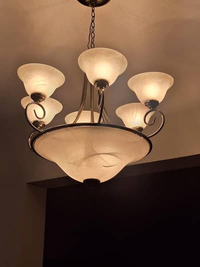 Chandelier/fanoos