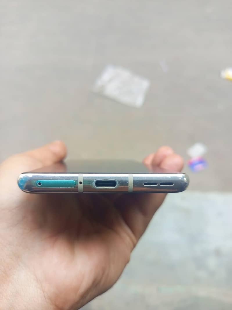 One Plus 8 4
