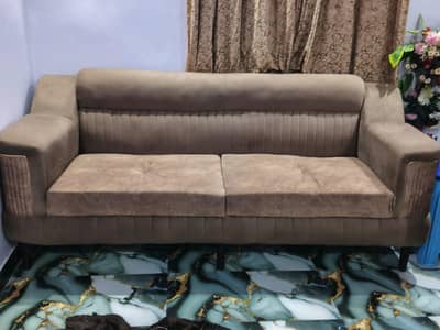 7seater king size sofa set with table