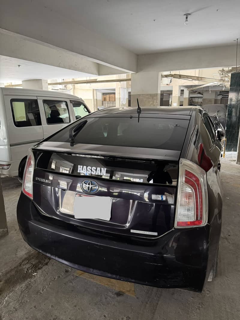 Prius 2013 4