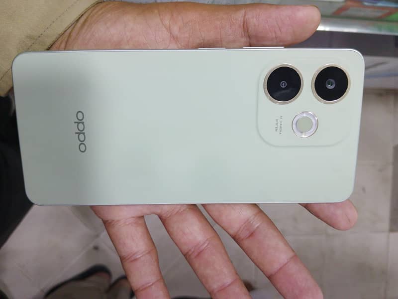 OPPO A5 Pro 0
