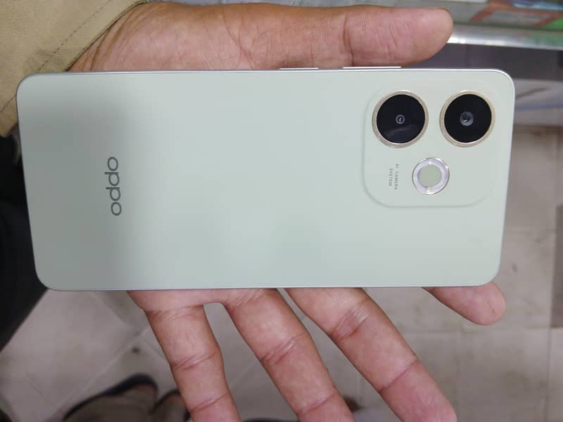 OPPO A5 Pro 1