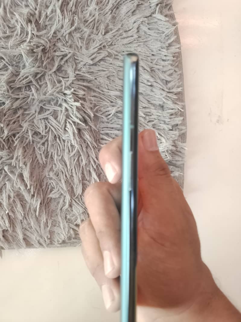 One Plus 9 Pro 3