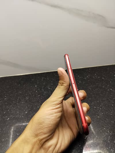 iPhone SE 2020 (Red, 64GB) - 100% Battery Health (Non-PTA)