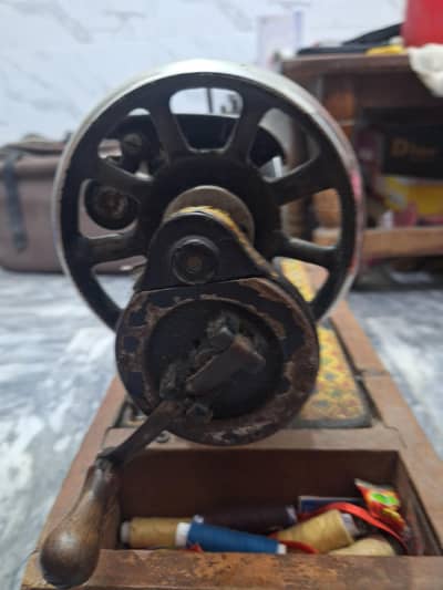 sewing machine