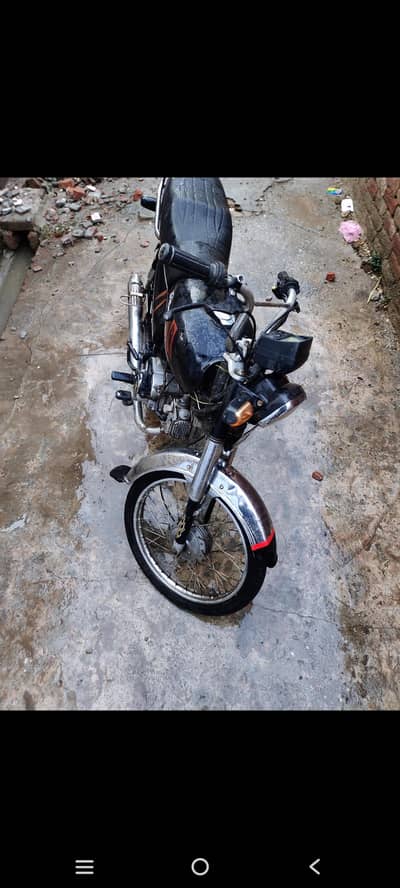 2013 model ha 15 ka number laga howa ha