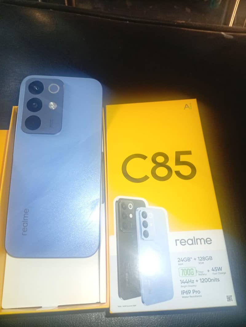 Realme C85 4